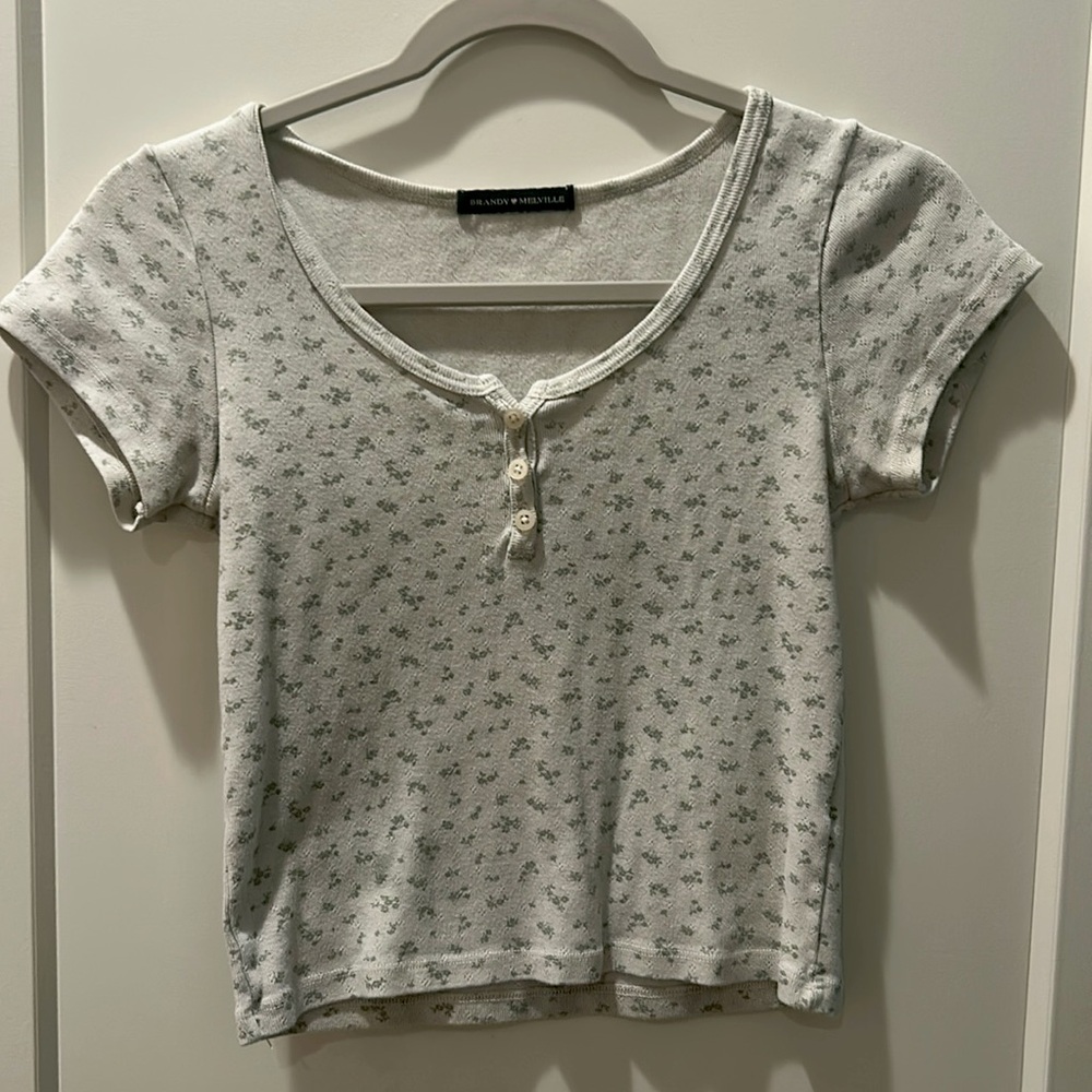Brandy Melville top